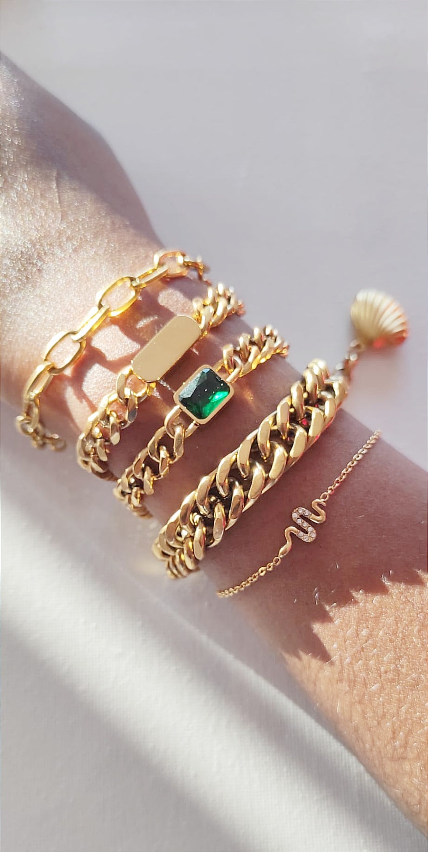 Super fashion Armband GLAM aus edelstahl und 18 Karat hochwertige Vergoldung.