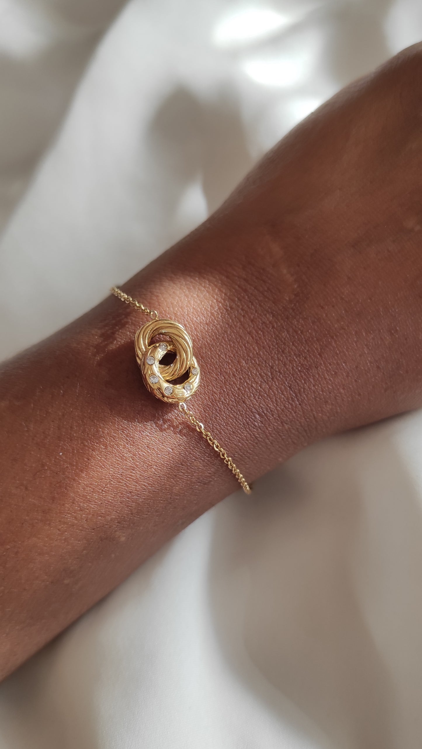 Zartes und schönes Armband DORE