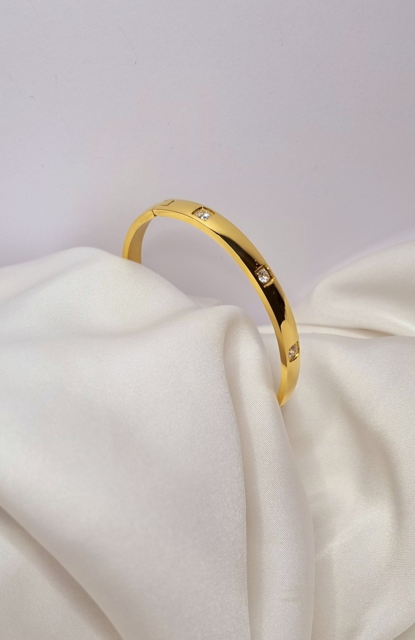 Schönes Armreife GLAM aus Edelstahl mit Edelsteinbesatz