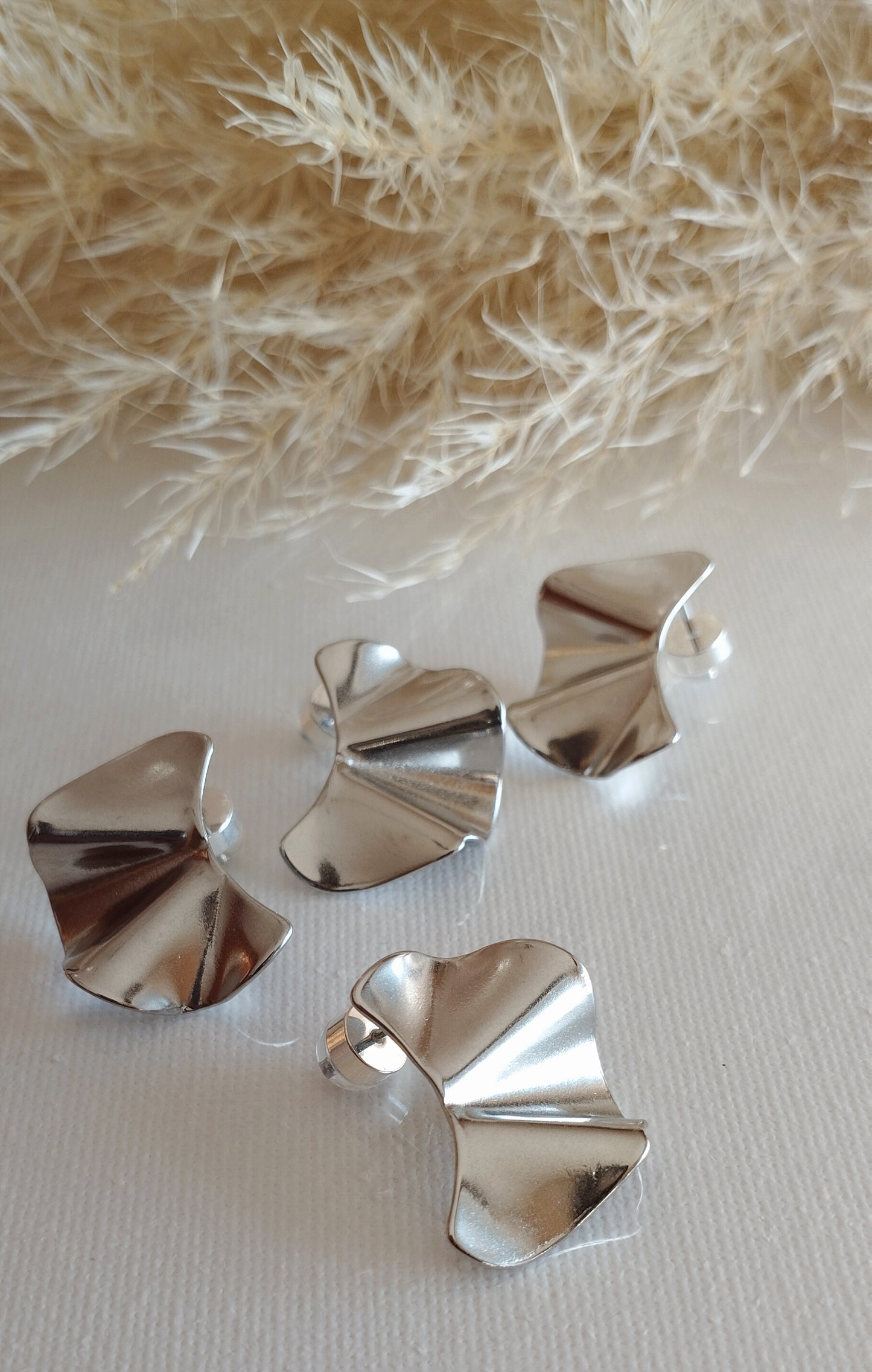 Zeitlose Ohrringe PÉTALO aus Edelstahl (gold, silber)