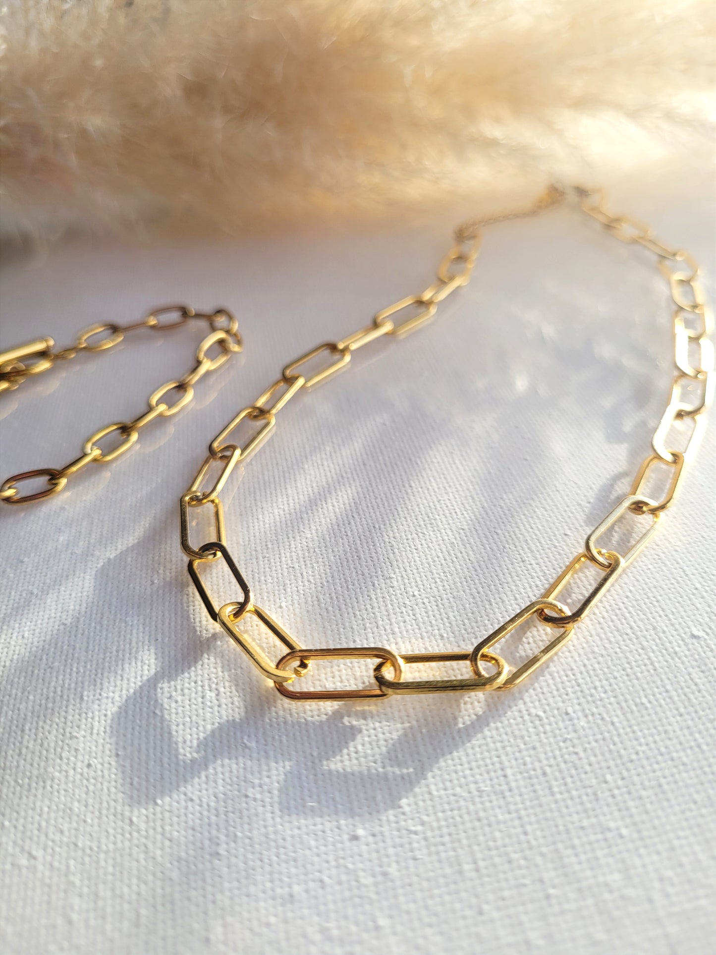 Atractivo collar FIESTA