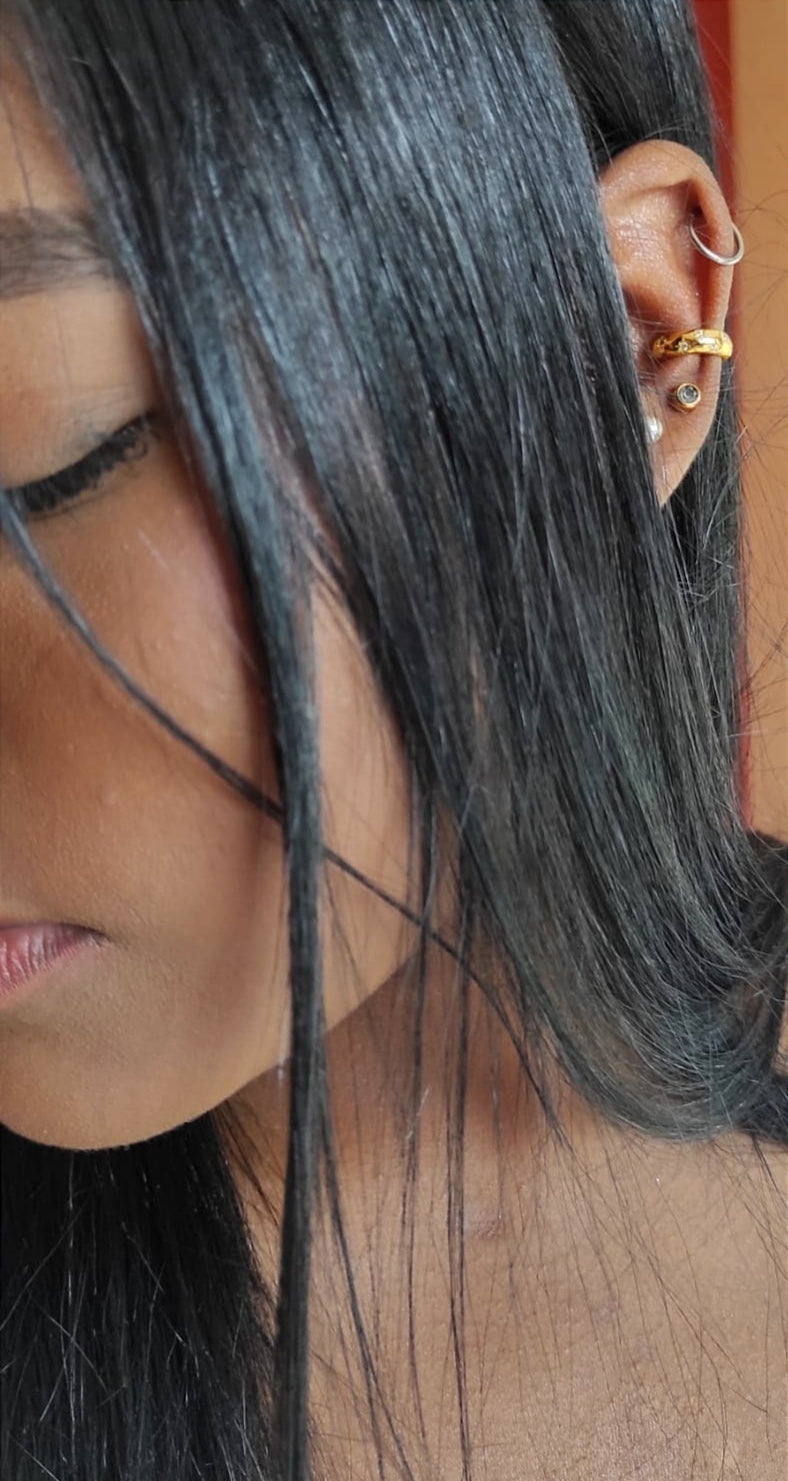 Refined ear cuff MICHELLE made of 925 silver plated with 18k gold