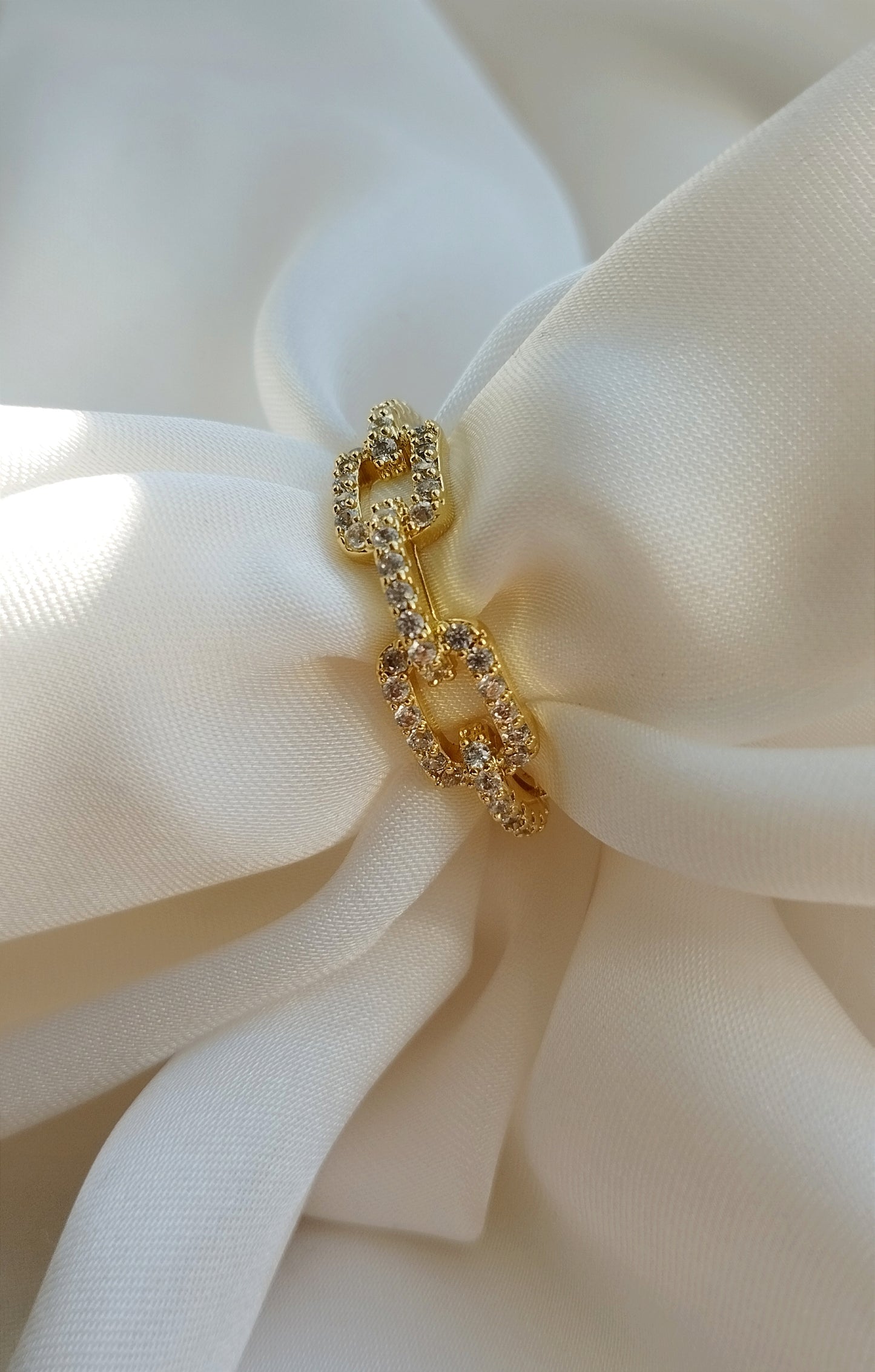 Luxuriöser Damenring Ring ESPERANZA mit Edelsteinbesatz