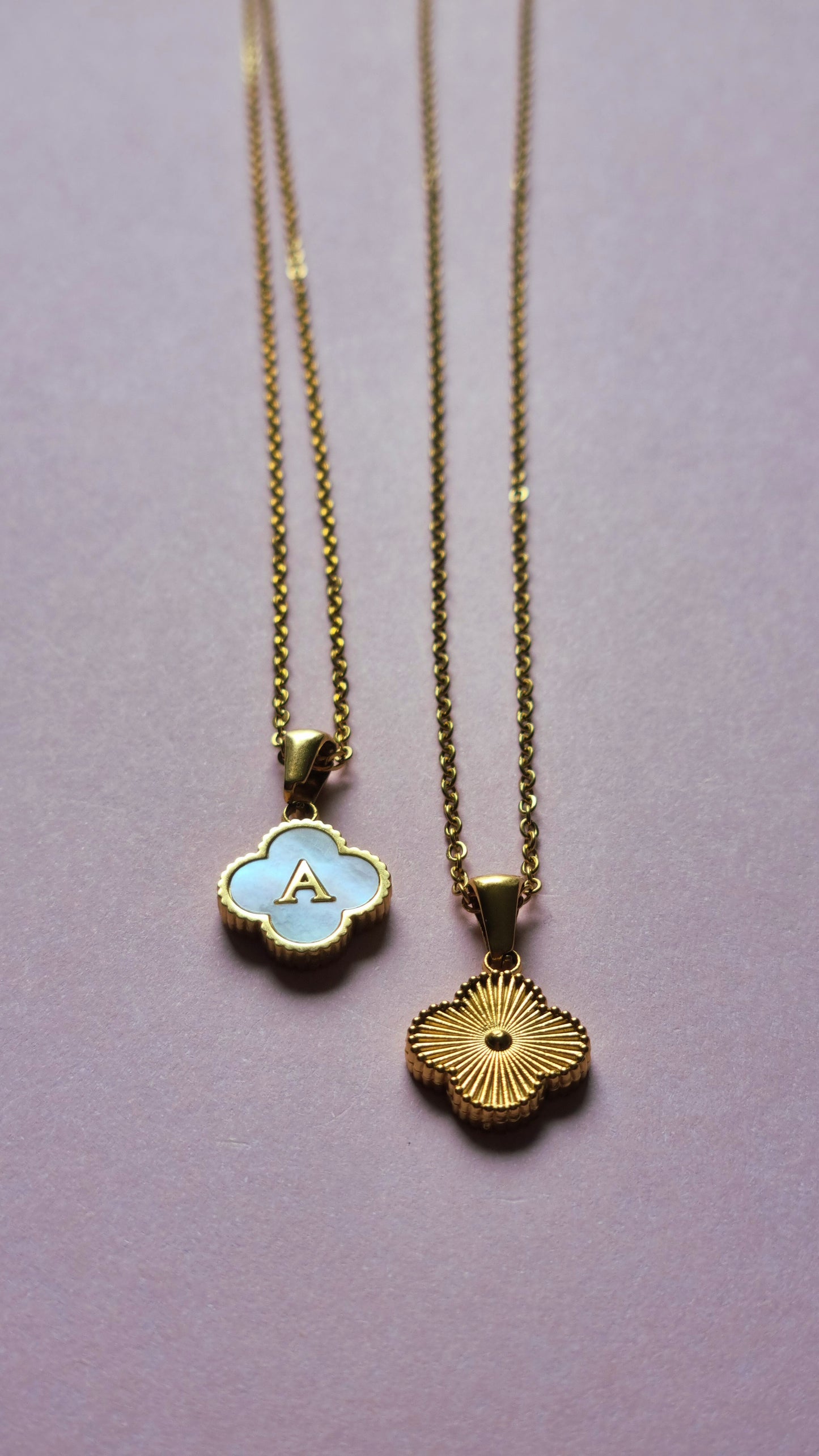 Initialen-Halskette TREBOL ✨ Perlmutt & Edelstahl (Sonderangebot)