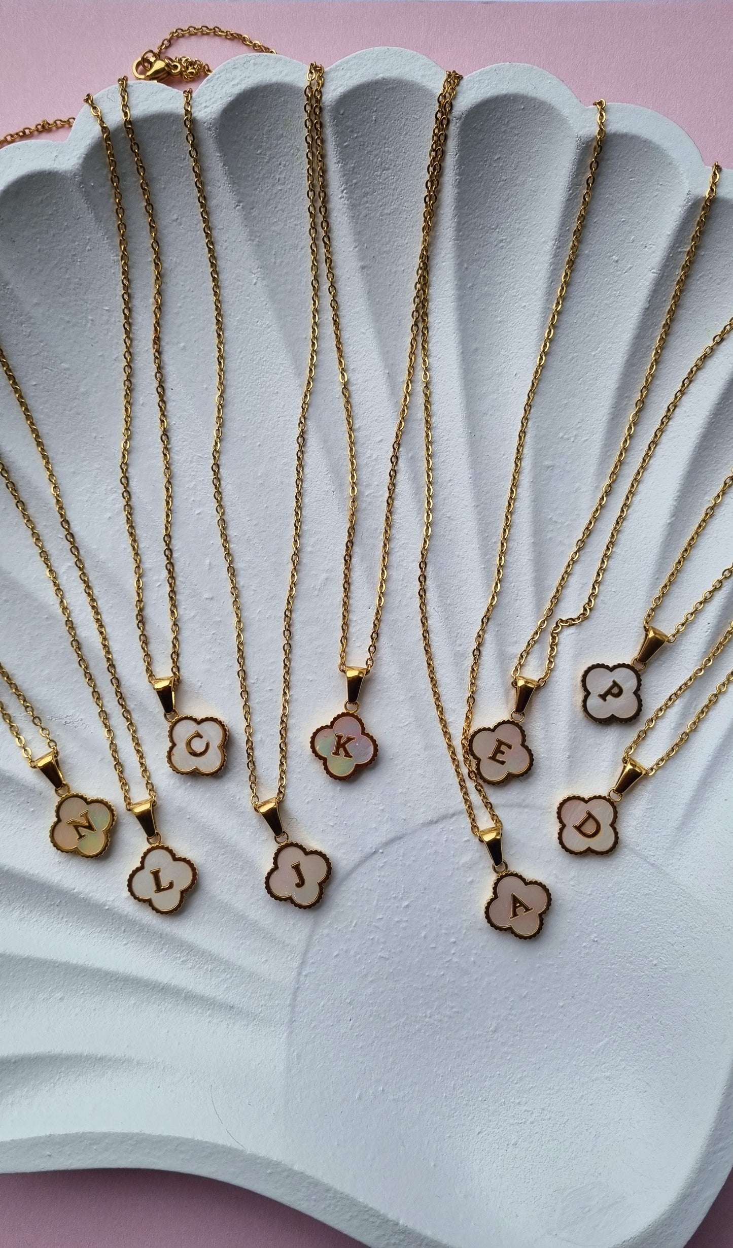 Initialen-Halskette TREBOL ✨ Perlmutt & Edelstahl (Sonderangebot)