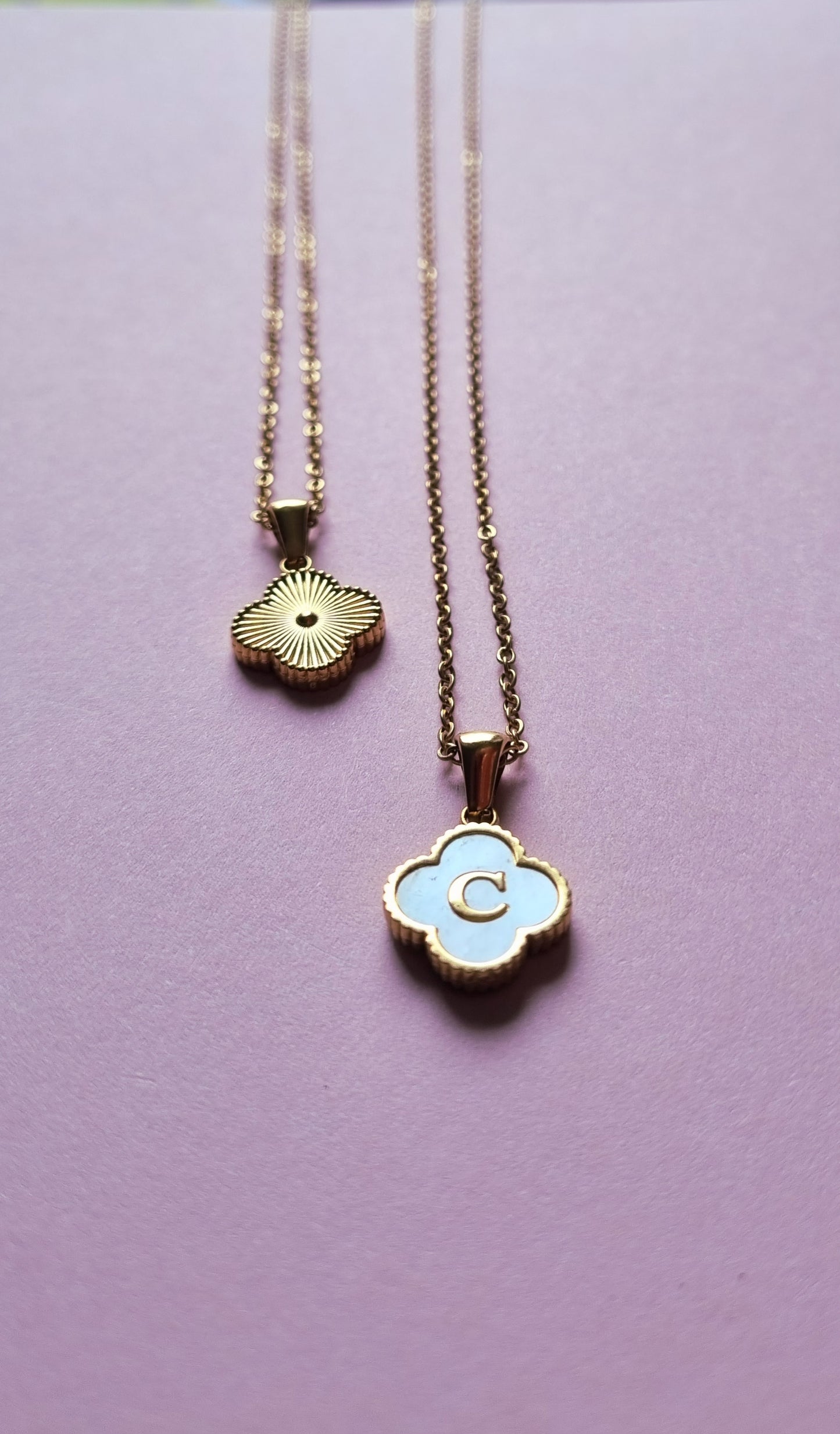 Initialen-Halskette TREBOL ✨ Perlmutt & Edelstahl (Sonderangebot)