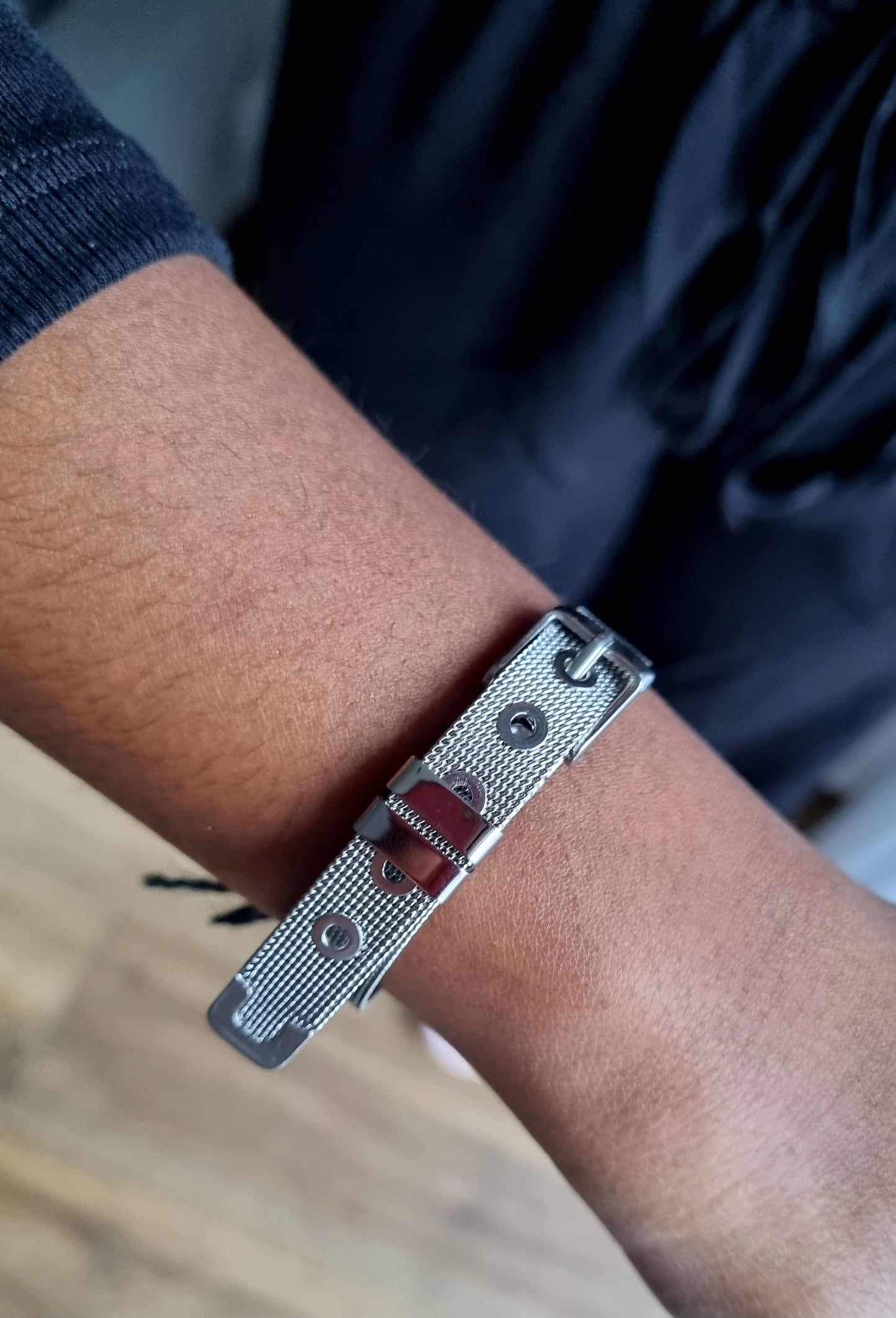 Schönes Armband EOS