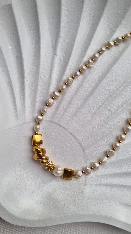 Set/ Halskette  BRUMA  Perlen & Gold