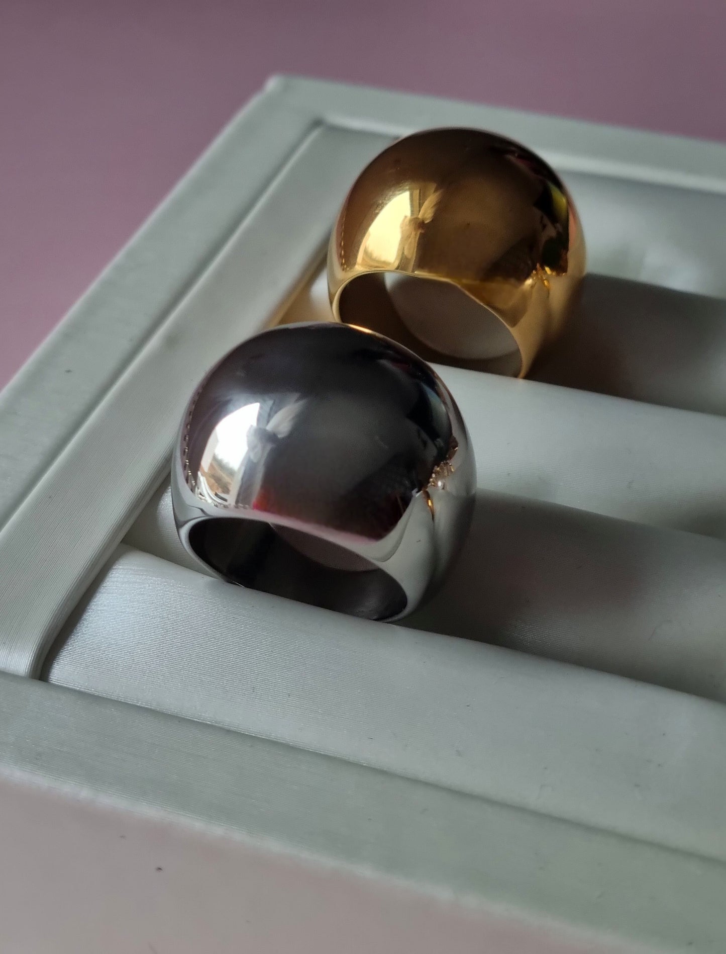 Gewölbter/ Kuppel Ring DOMO