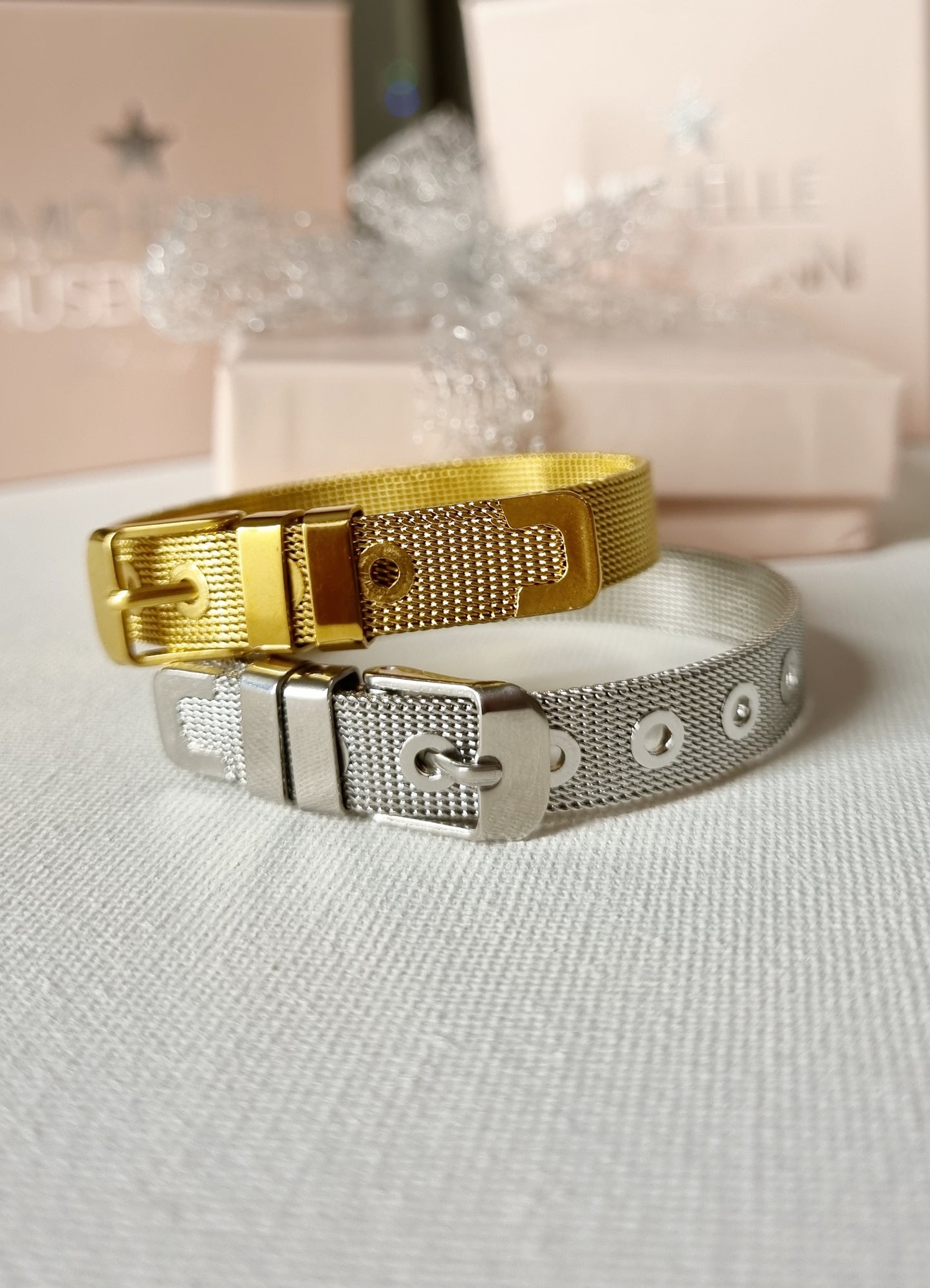 Schönes Armband EOS